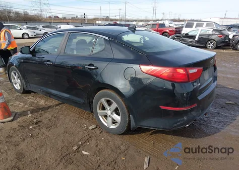 2015 Kia Optima Lx z USA, uszkodzony, nr VIN 5XXGM4A78FG463890